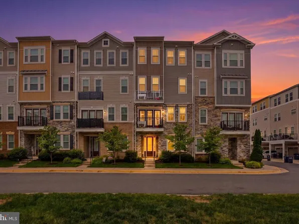 42045 Berkley Hill Ter, Aldie, VA 20105
