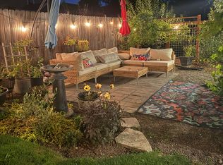2106 SE Ellis St, Portland, OR 97202