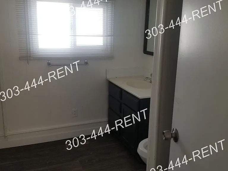 721 Glen Moor St — Photo 11