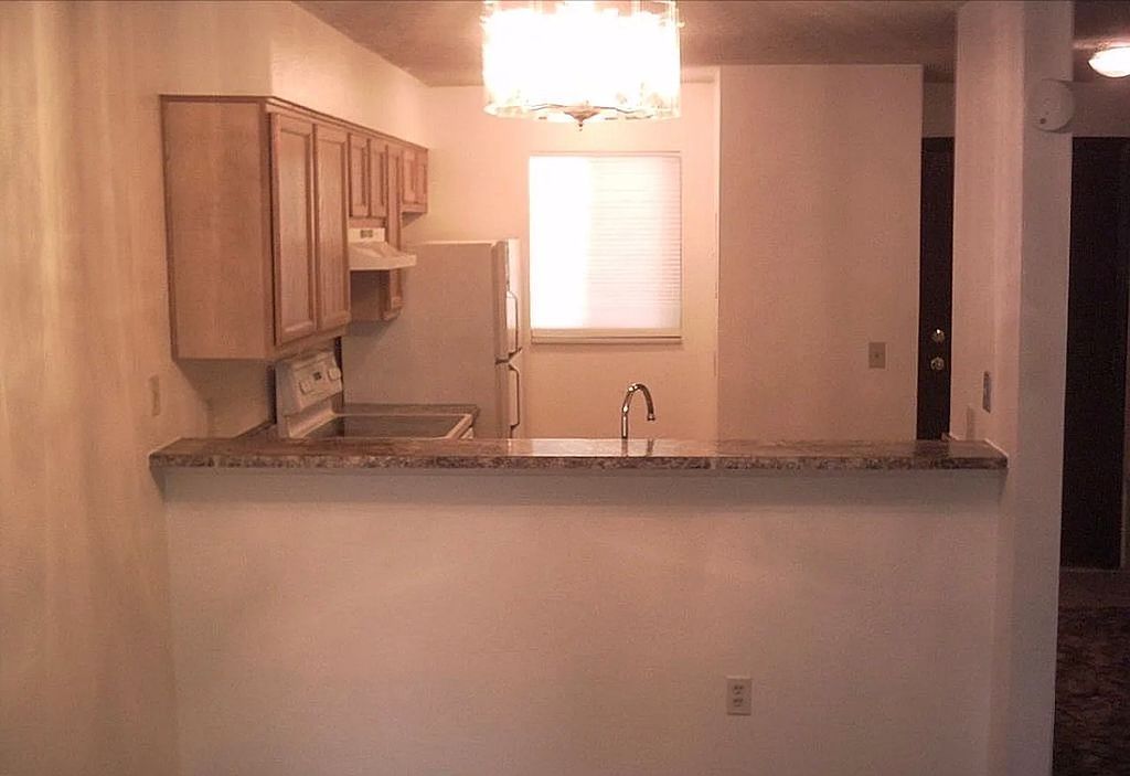 1705 Heatheridge Rd Unit 204