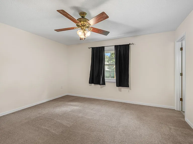 1005 Crazyhorse Ave NW — Photo 23