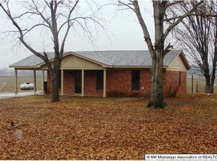 2755 Johnston Rd, Hernando, MS 38632
