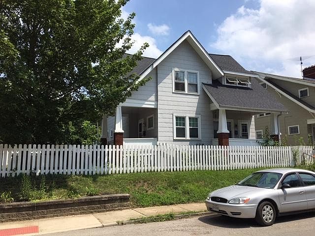 1st image of 2386 Adams Ave