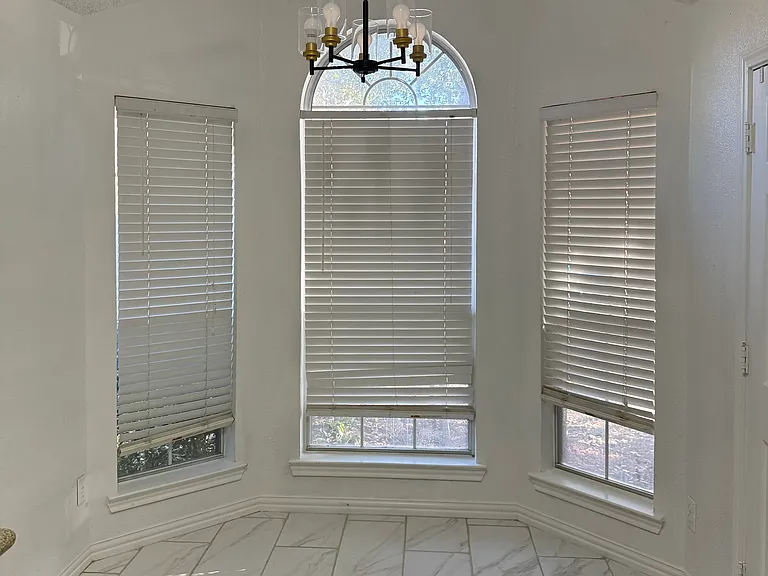 3047 Renaissance Ct — Photo 14