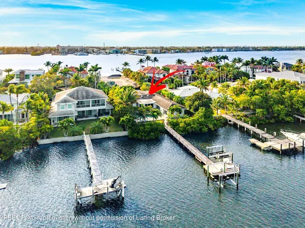 820 N Atlantic Dr, Lantana, FL 33462