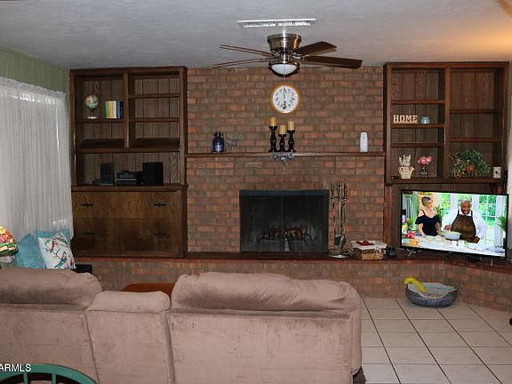4th image of 3125 W Claremont St