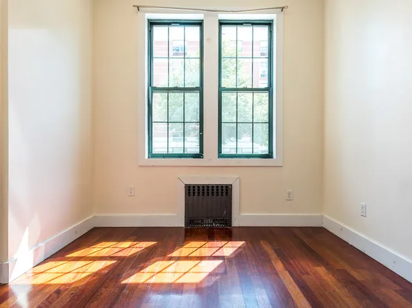 59 Wilson Avenue image 4 of 16