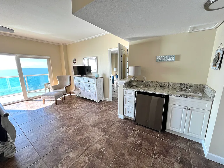 880 Mandalay Ave #C1013 — Photo 68