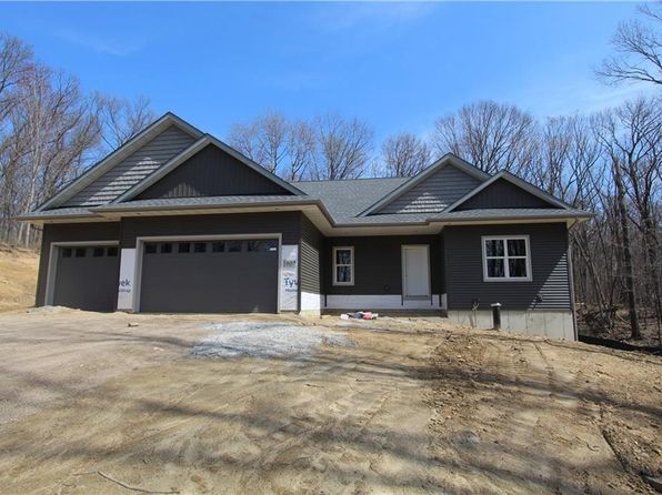1907 Deepwood Court, Eau Claire, WI 54703