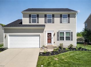 421 Greenfield Ln, Painesville, OH 44077