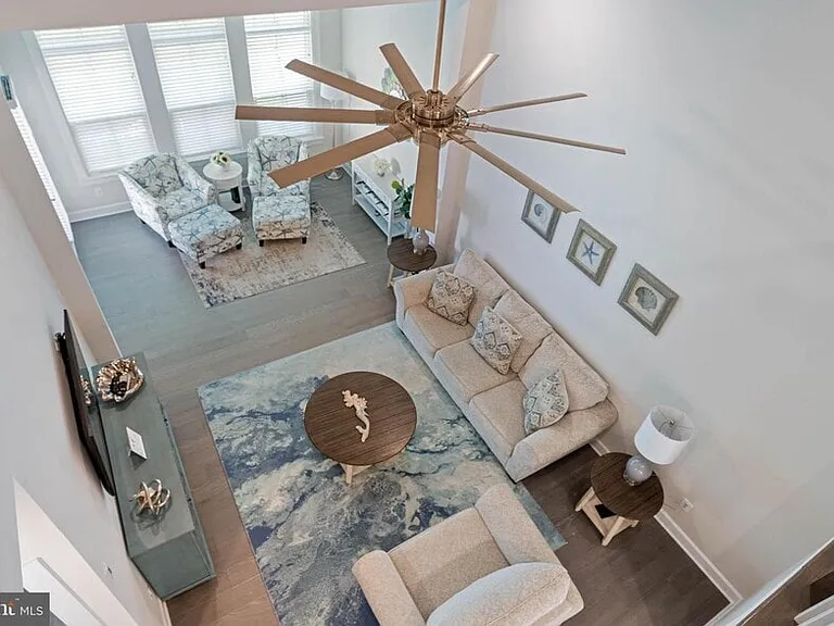 33776 Freeport Dr — Photo 16