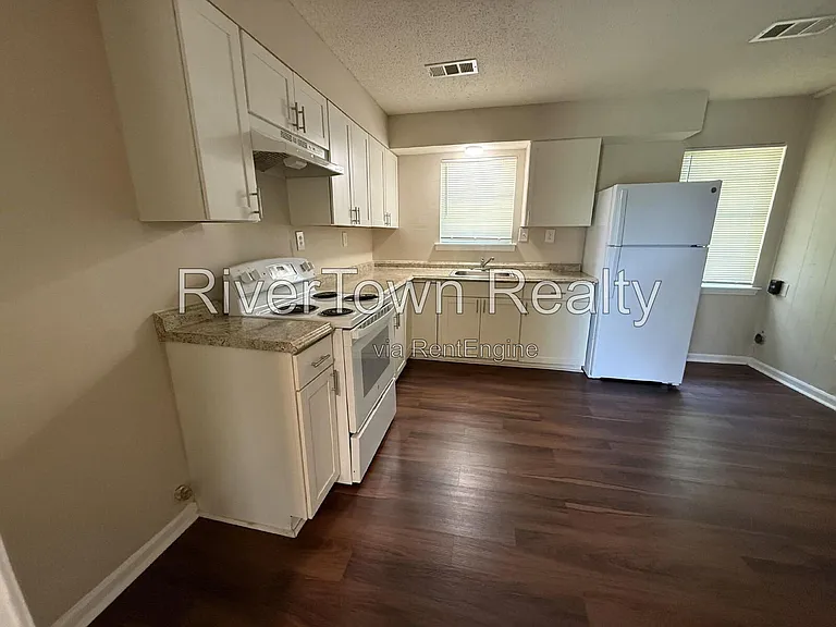 3236 Sweet Springs Dr — Photo 4