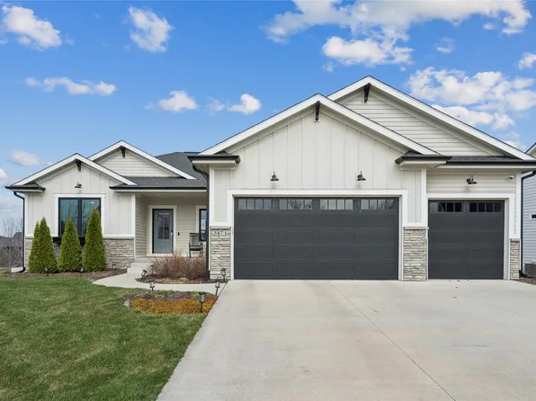 3471 NW 178th St, Clive, IA 50325