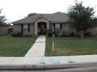 2425 17th Ave, Canyon, TX 79015