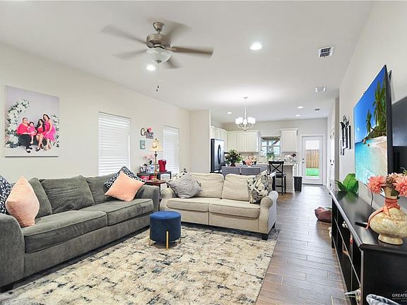 4th image of 2505 Acuna Ct