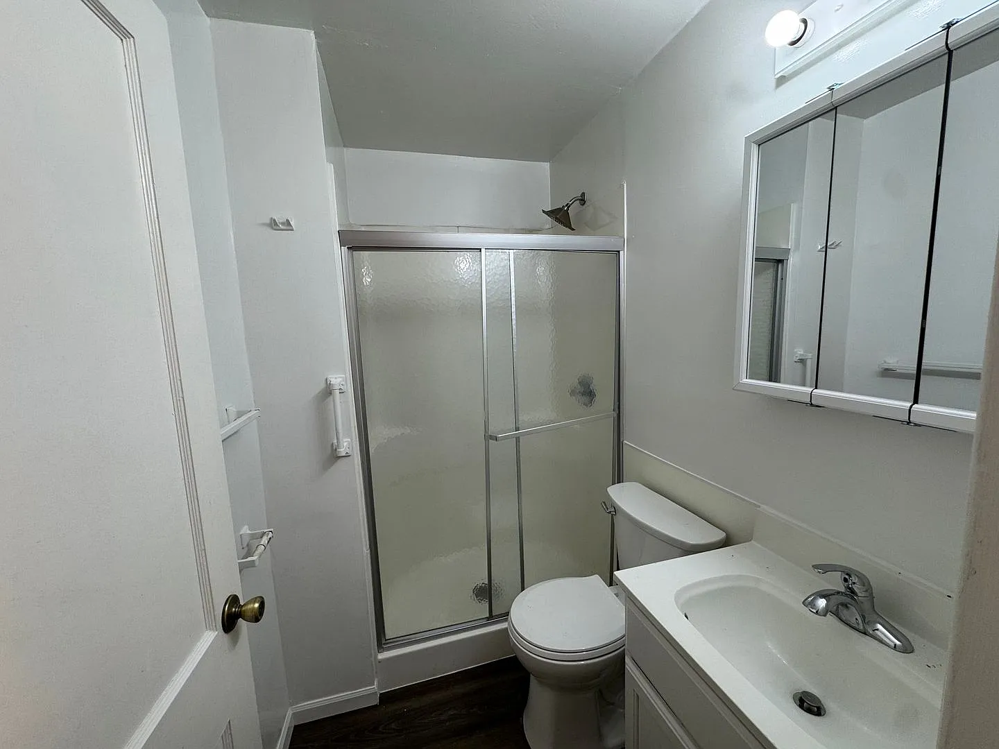 3 Bedroom Molette with Ravine Views $1300 — Photo 3