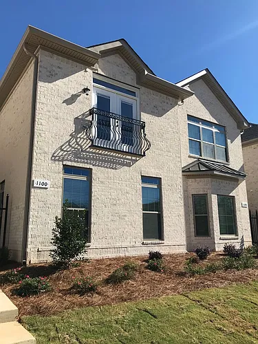 1100 Runningvine Ln Photo 1