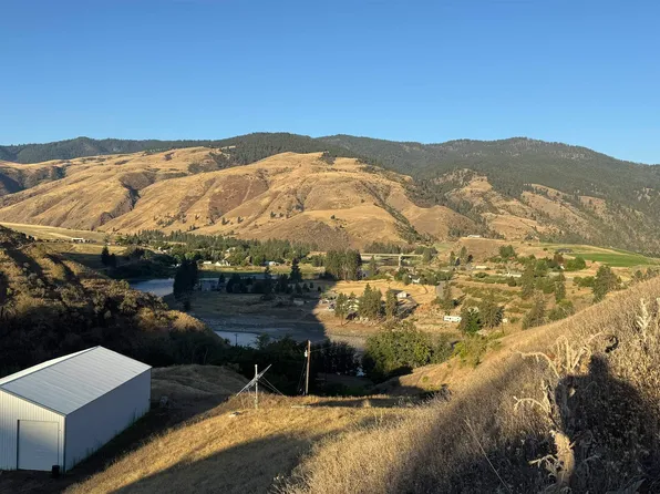 222 Wingfield Ln, White Bird, ID 83554