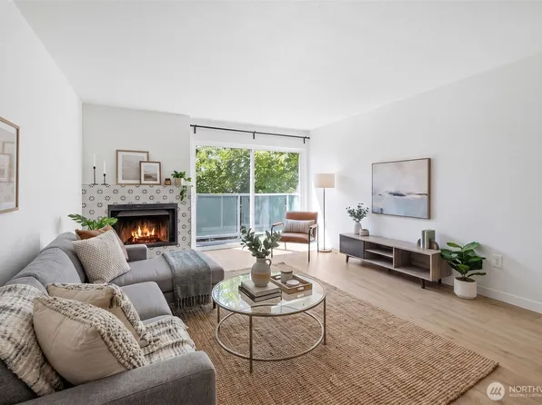 8800 20th Avenue NE #B202, Seattle, WA 98115