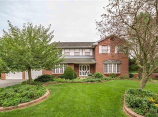 957 Barnsdale Rd, Bethlehem, PA 18017