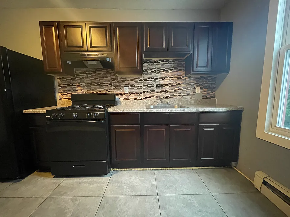 19 Orient Ave #3