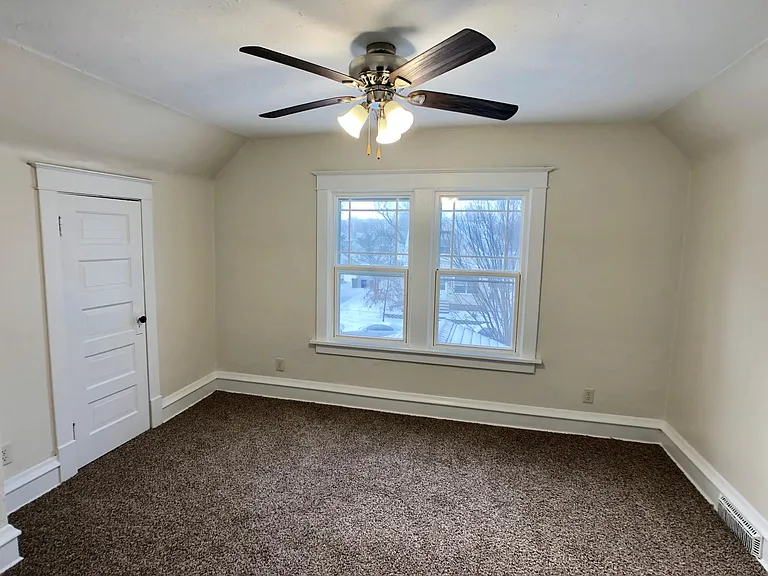 802 Camburn Ct SE — Photo 7
