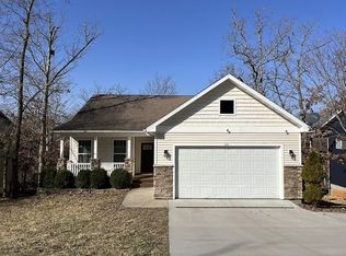 137 Park Ave, Camdenton, MO 65020