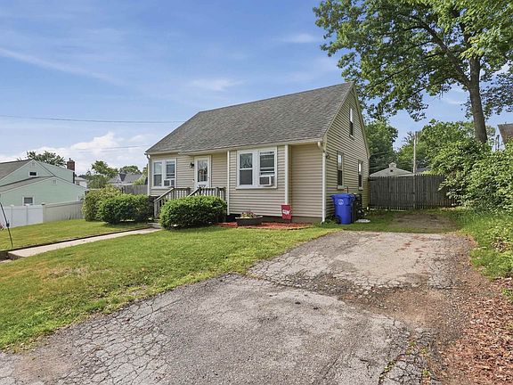 3rd image of 40 Mcguigan Avenue