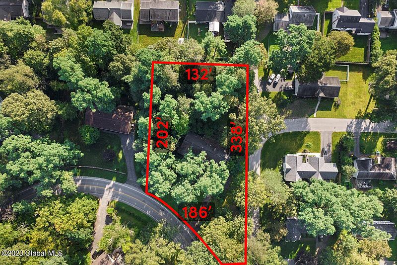 2nd image of 16 Excelsior Spring Avenue