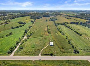 W3071 State Road 33, Iron Ridge, WI 53035