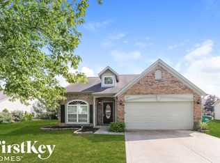 4915 Aquaduct Dr, Greenwood, IN