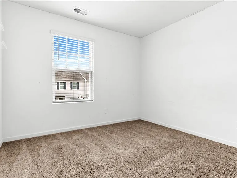 328 Penn Station Way — Photo 14