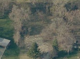 3740 Greenleaf Dr, Northbrook, IL 60062