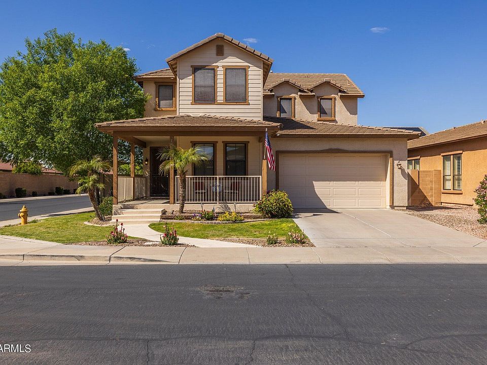 1st image of 1494 W SWAN Court