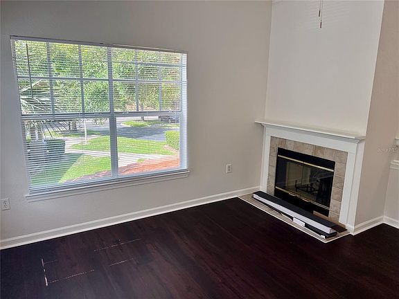 4th image of 1921 Arbor Lakes Cir #1921