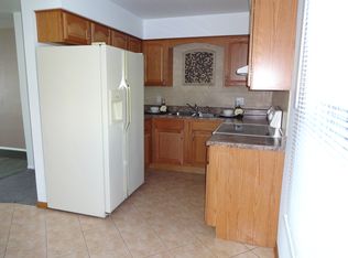 843 S York Rd APT 2, Bensenville, IL 60106