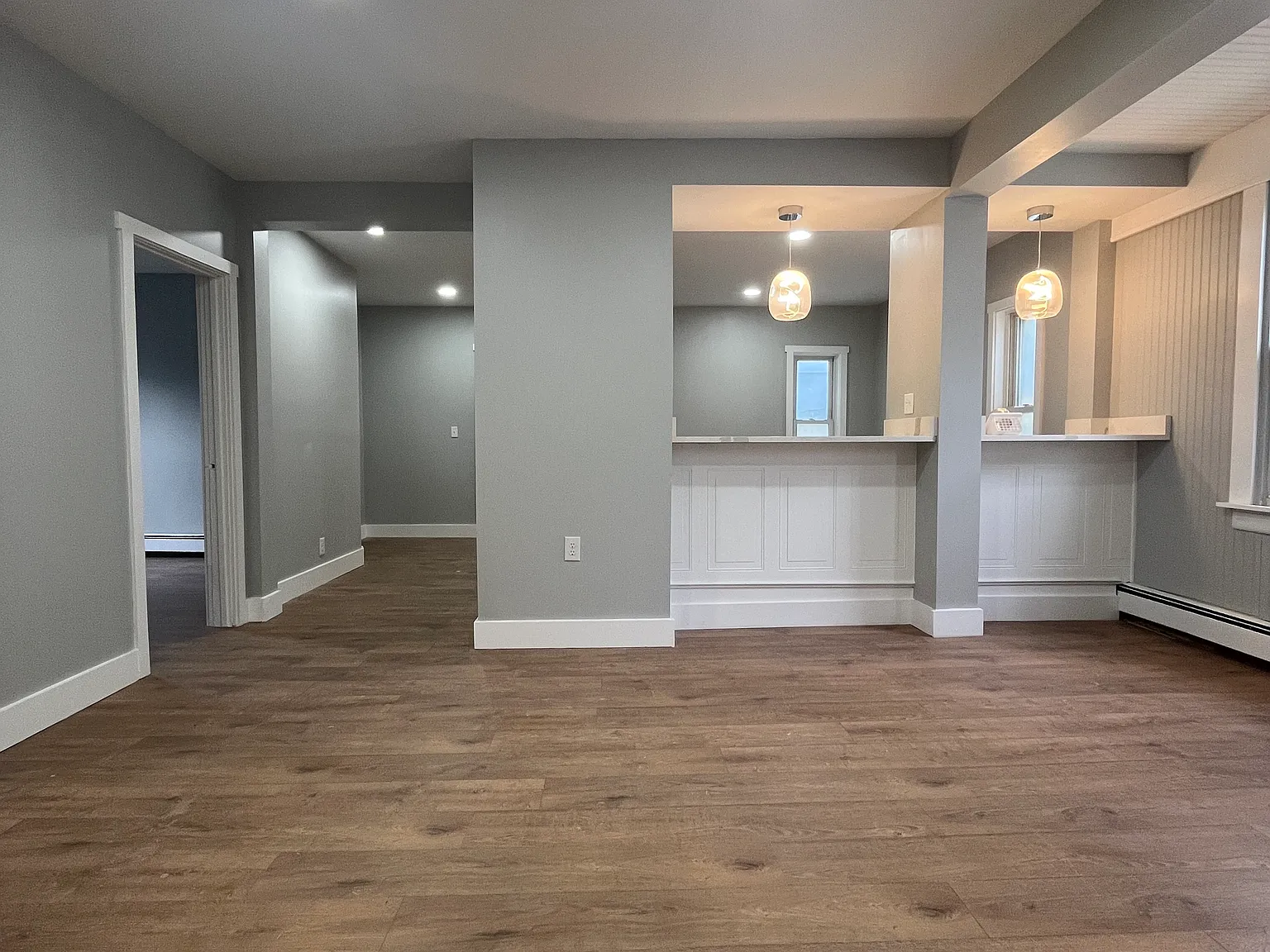4 bed, 1300 sqft, $3,200 — Photo 2