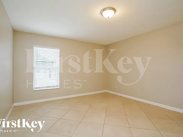 8140 Liriope Loop — Photo 12