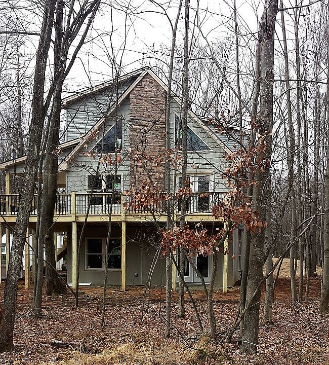 1st image of 111 Keats Ln