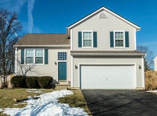 324 Penwood Ct, Pataskala, OH