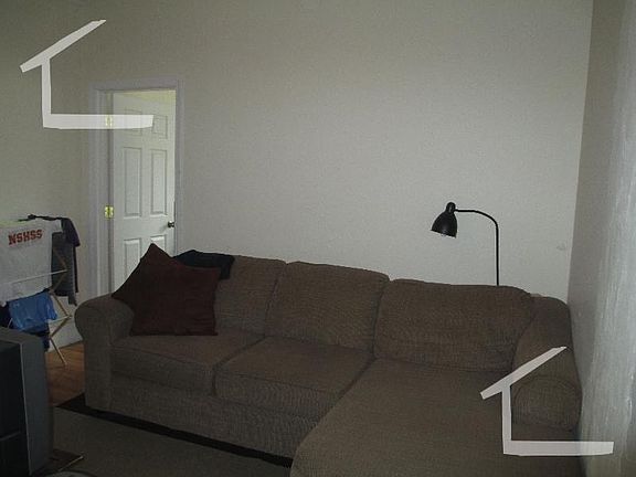 5th image of 74 Egmont St #Jc2