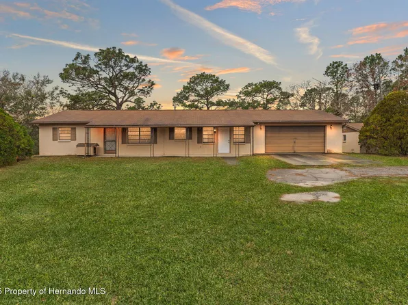 18737 Greensboro St, Spring Hill, FL 34610