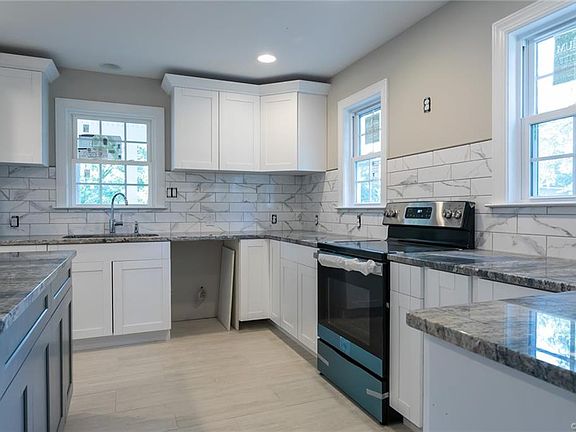 2nd image of 2648 Central Ave
