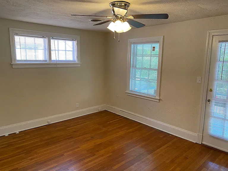 3503 Hanover Ave — Photo 8