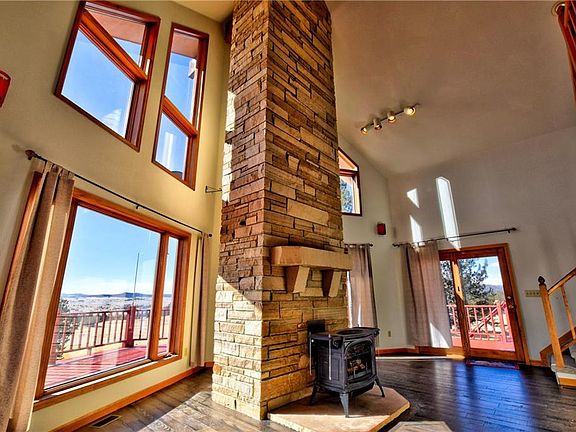 3rd image of 1115 Willow Way