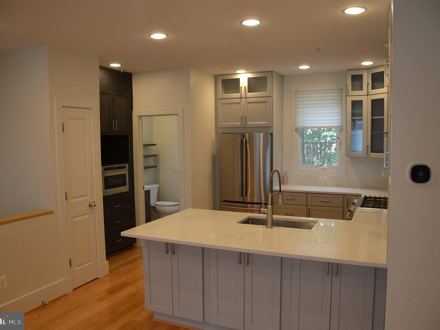 4 bed, 3.5 bath, 2296 sqft, $5,500 — Photo 3