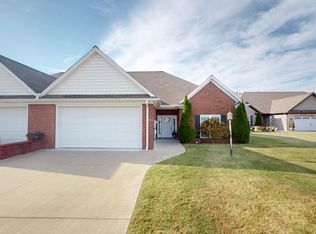 111 Twinson Ct, Paducah, KY 42001