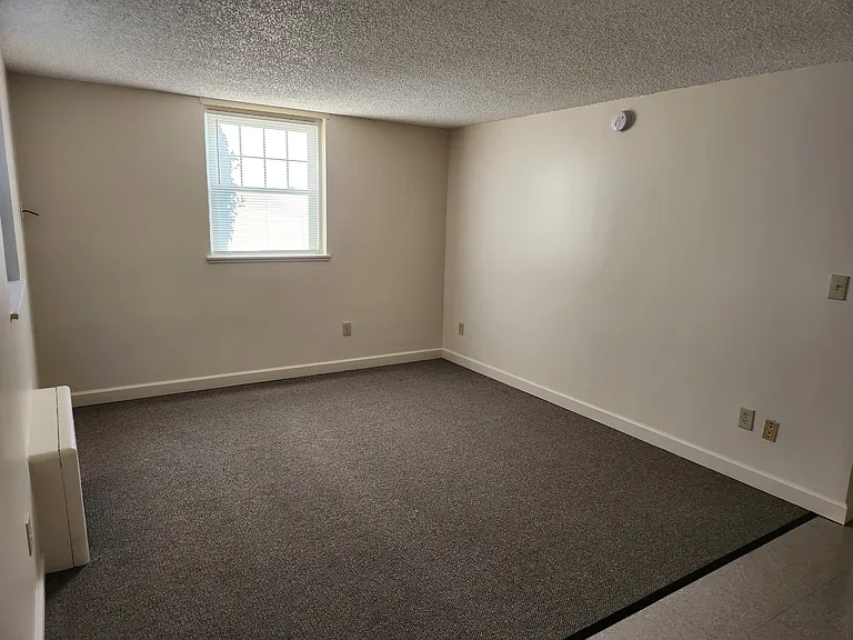 3 Woodlawn Ter #1B — Photo 3