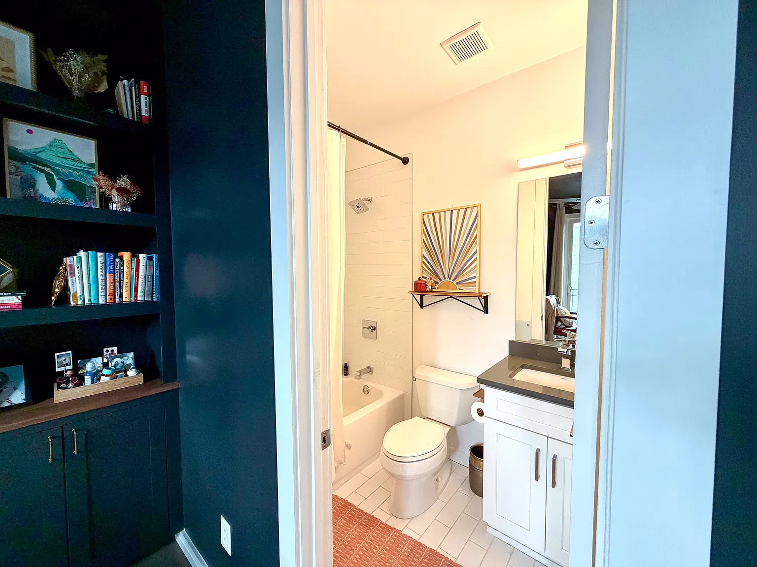 3 bed, 3.5 bath, 1700 sqft, $3,300 — Photo 3