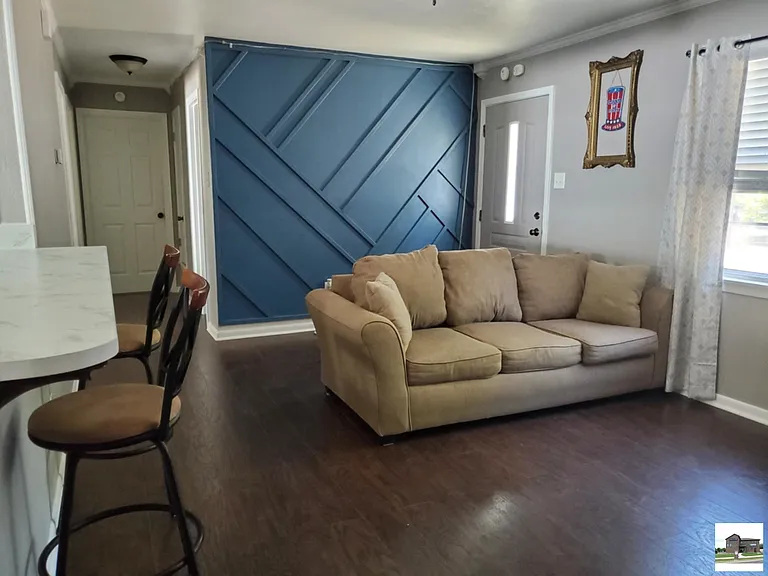 2104 Brantley Ave — Photo 7